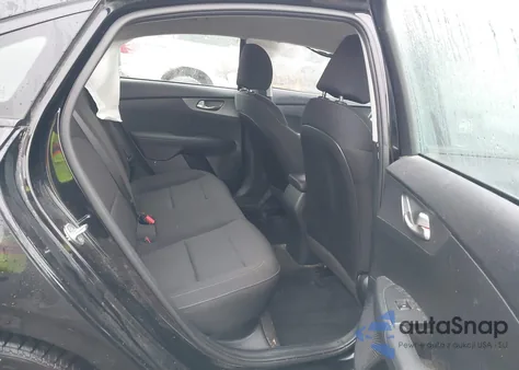 2021 Kia Forte Lxs из США, поврежденный, VIN 3KPF24AD9ME387965